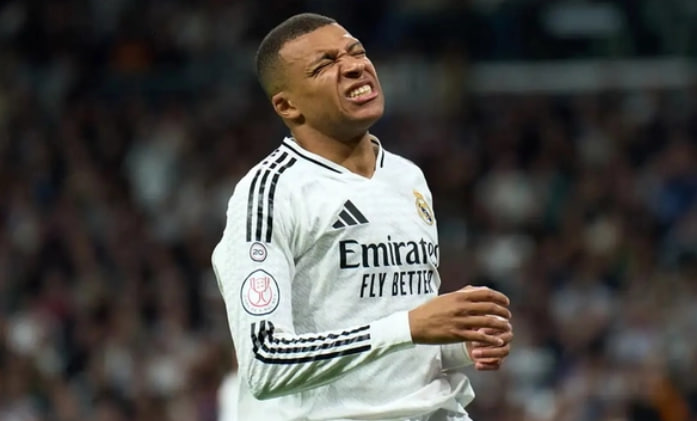 Mbappe booed by Real Madrid fans sparks heated debate