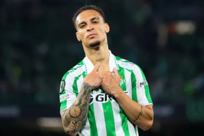 Football Transfer News for May 7th: Manchester United ready to sell Anthony