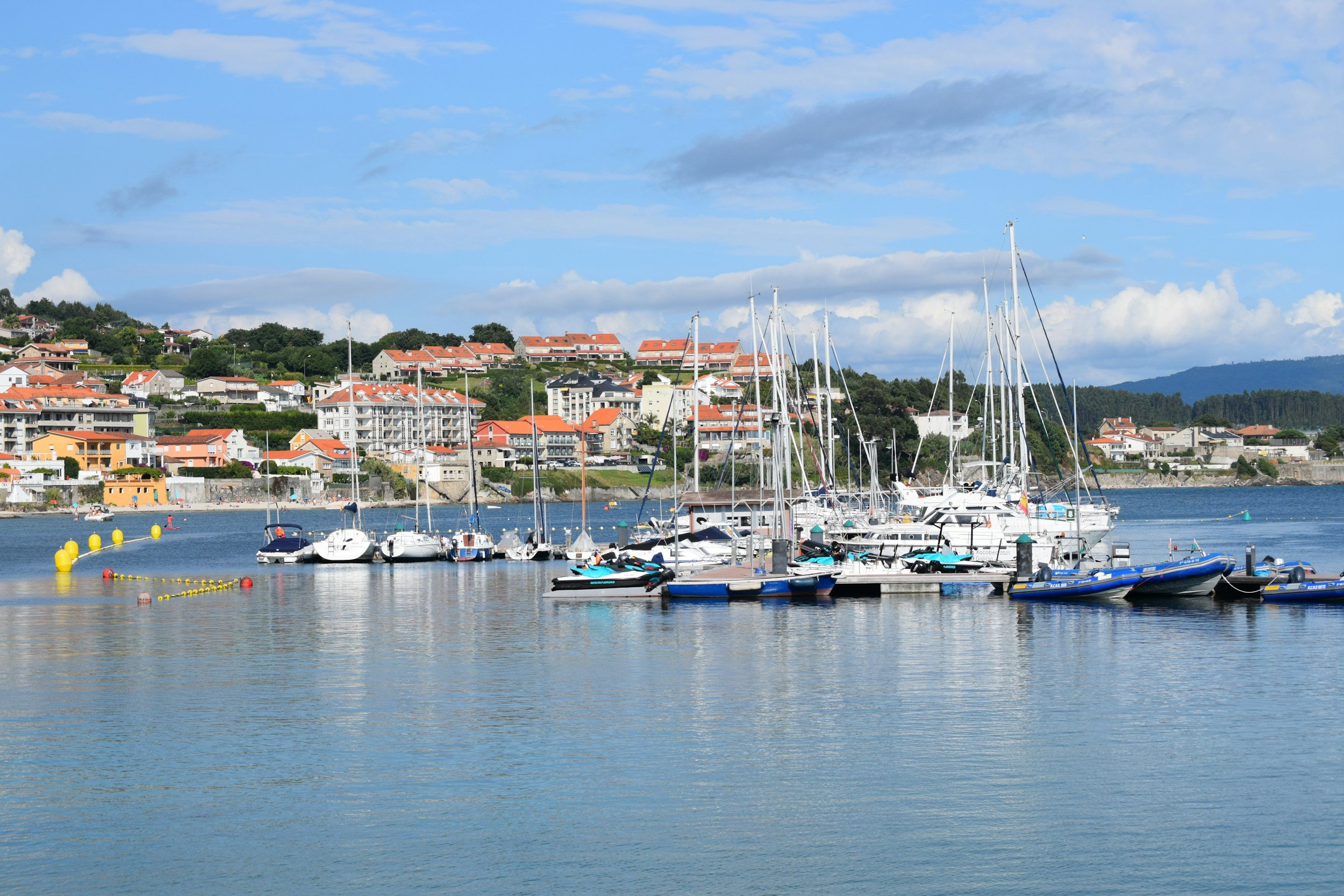 When is the best time for Real Club Nautico de Barcelona Harbor? (Avoid crowds with this advice!)