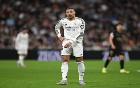 Real Madrid vs Valencia Lineups Confirmed Starting XI and Squad Updates