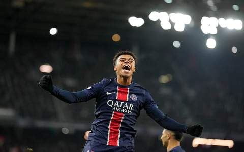 Full RB Salzburg vs PSG Lineups Get Team News and Squad Details